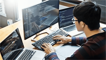 品創(chuàng)動(dòng)態(tài)：深度剖析軟件行業(yè)最新政策對(duì)業(yè)務(wù)的多維度影響